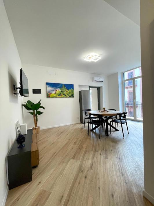 Appartement Lb Silviocentro à Palerme Extérieur photo